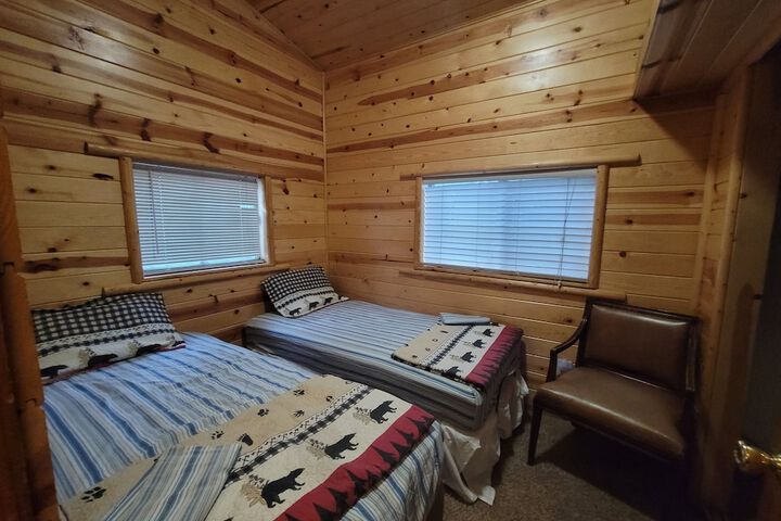 Room 7 of 34