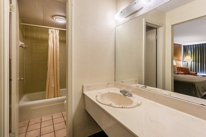 Bath Interior