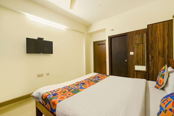 Room 18 of 35