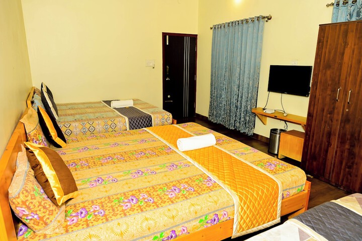 Room 25 of 62
