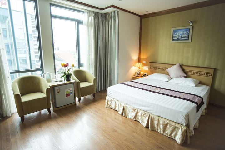 Room 13 of 60