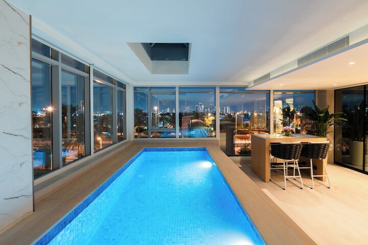 Pool 57 of 170