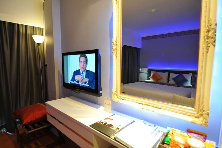 Room 9 of 52