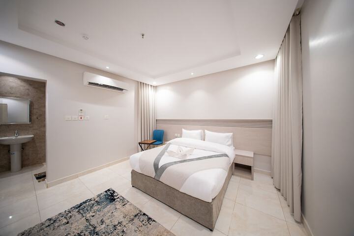 Room 22 of 64