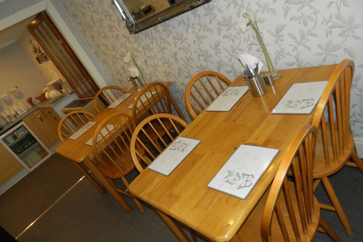 Dining 74 of 81