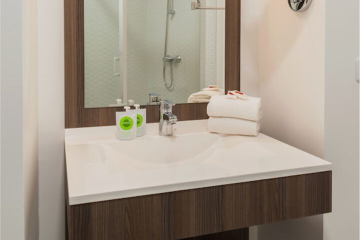 Bath Interior