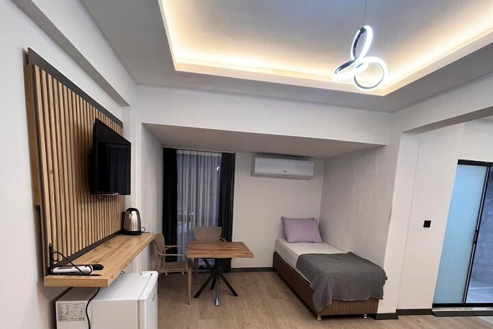 Room 26 of 54