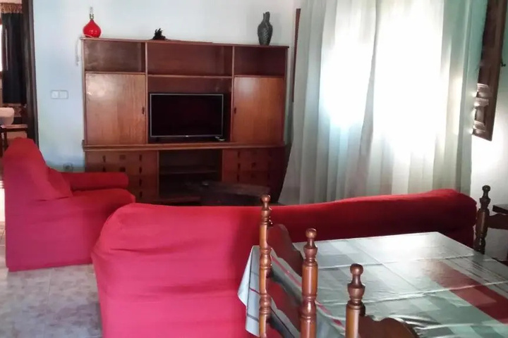 Room 4 of 10