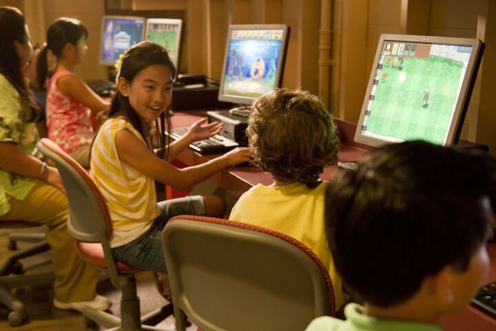 Childrens Activities 61 of 128