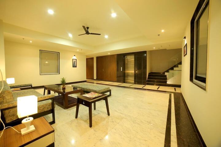 Hotel Interior 6 of 40