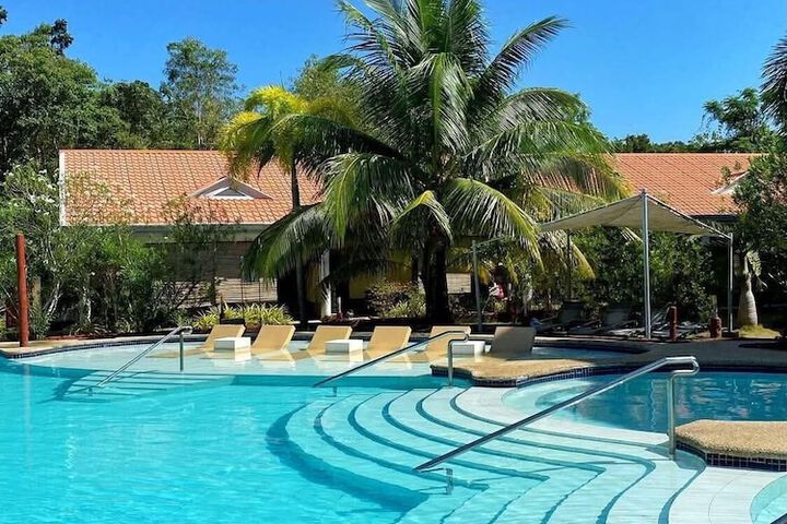 Pool 86 of 123
