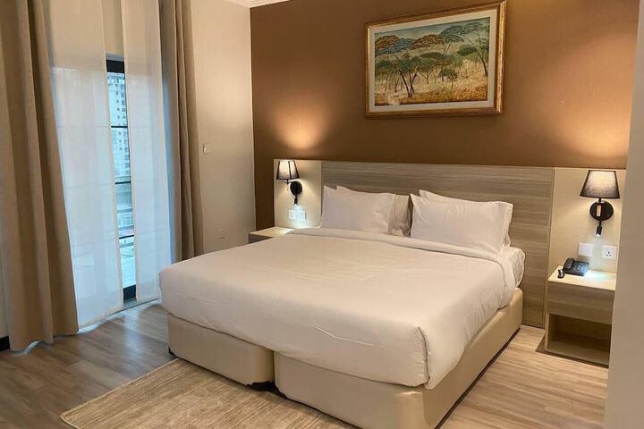 Room 3 of 34