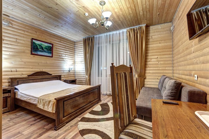 Room 9 of 51