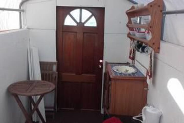 Room 12 of 18