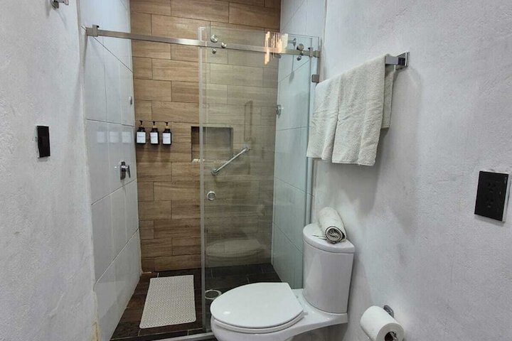 Room 105 of 140