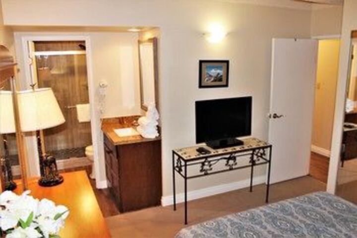 Room 58 of 195