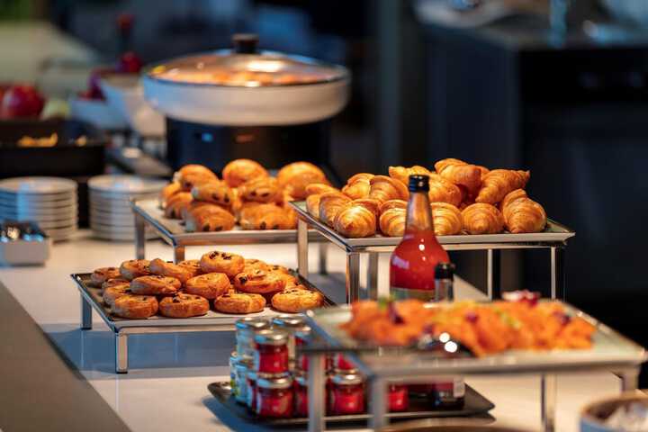 Breakfast/Coffee Service 26 of 69