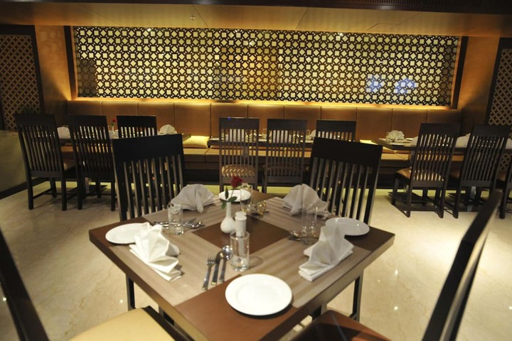 Dining 23 of 47