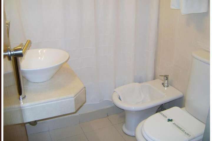 Room 35 of 54