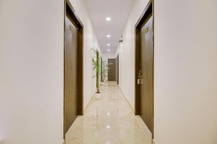 Hotel Orchid Regency