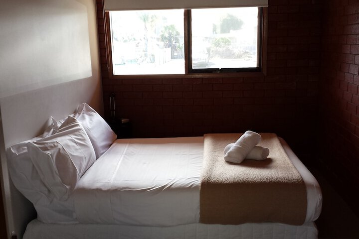 Room 17 of 36