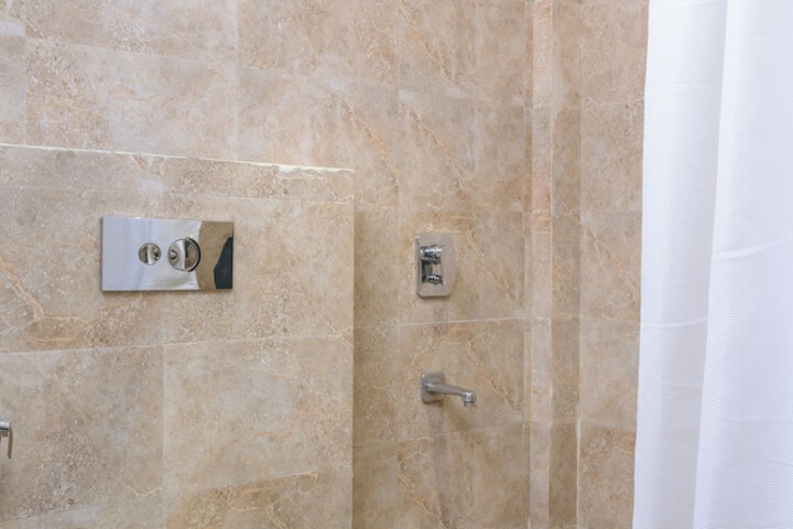 Room 18 of 35