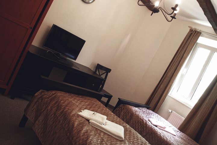 Room 5 of 39