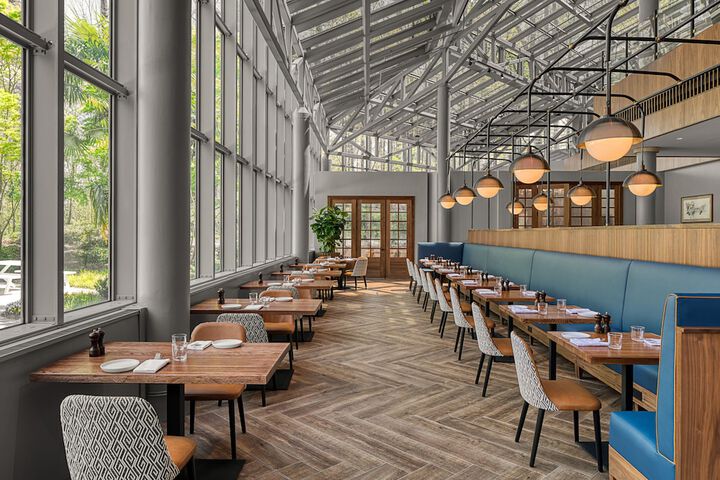 Breakfast area