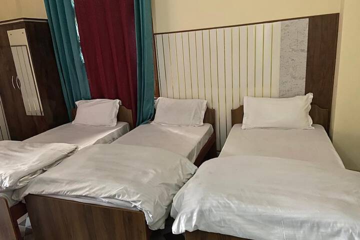 Room 7 of 38