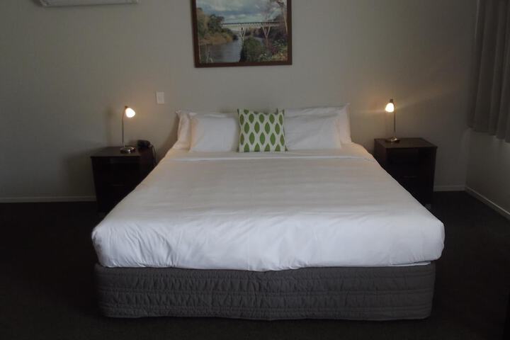 Room 21 of 55