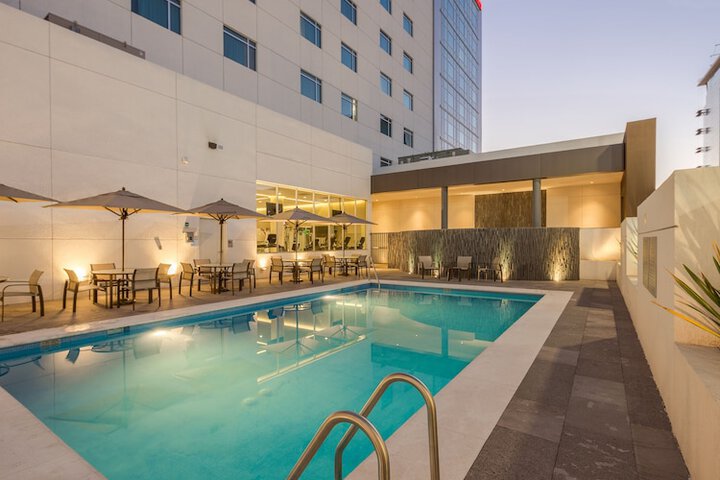 Pool Hotel