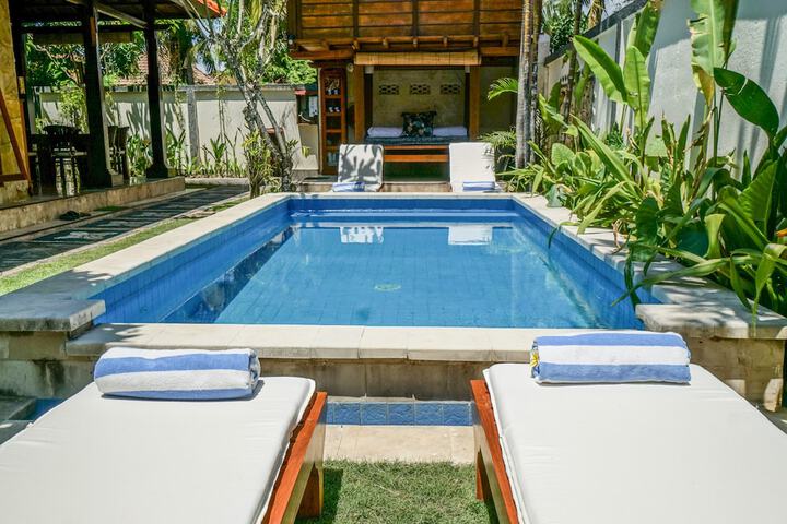 Pool 21 of 41
