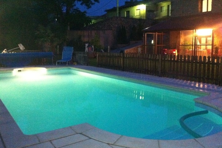 Pool 33 of 63
