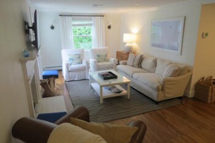 Room 9 of 21