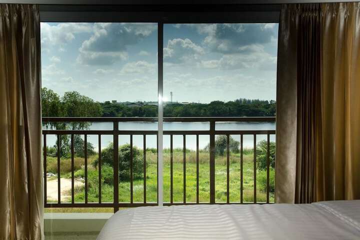 Room 17 of 29