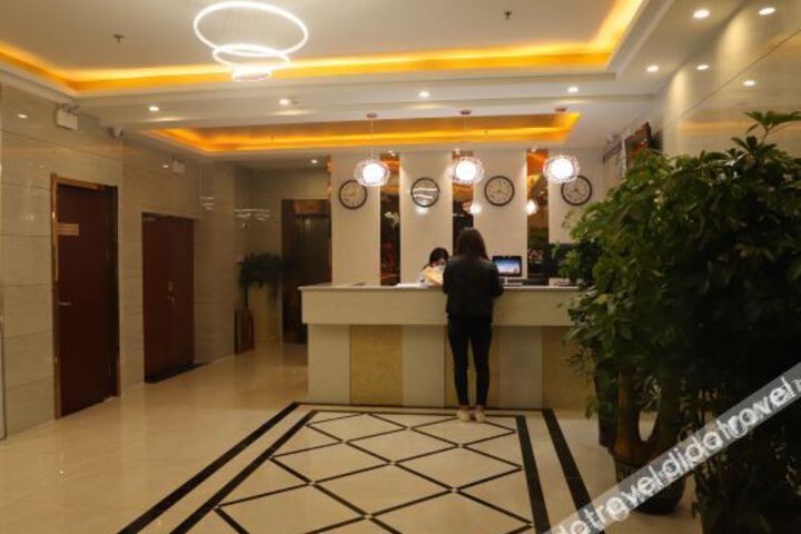 Hotel Interior 11 of 30