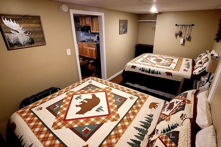 Room 16 of 38