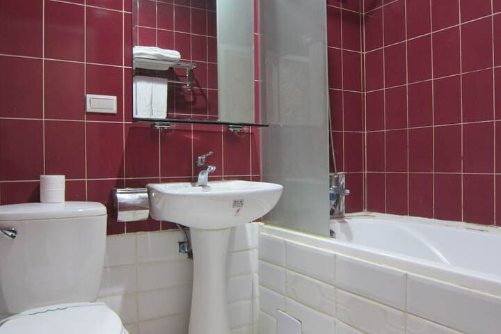 Room 15 of 39