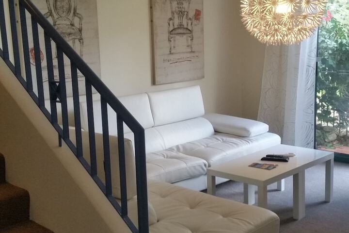 Room 15 of 23
