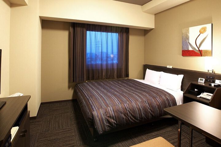 Room 6 of 21