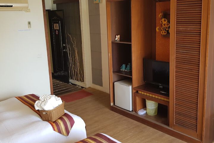 Room 16 of 84