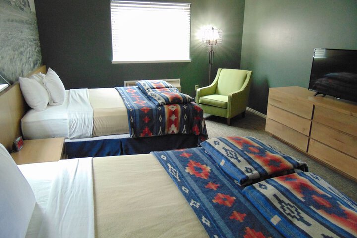 Room 8 of 64