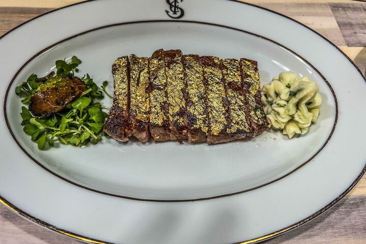 Dining 20 of 45