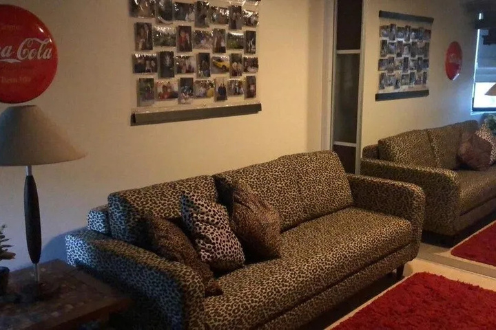Room 3 of 11