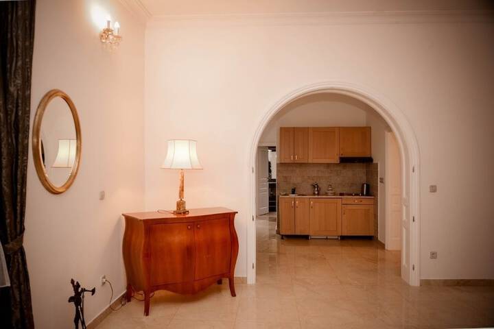 Room 10 of 55