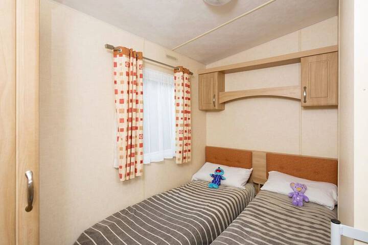 Room 30 of 139