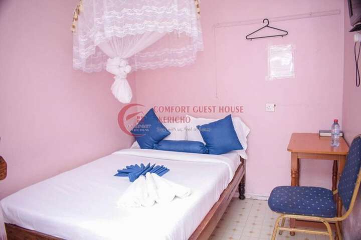 Room 9 of 35
