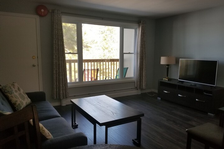 Room 28 of 46