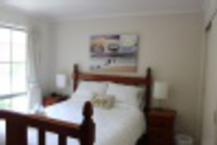 Room 100 of 228