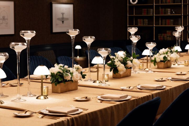 Banquet hall
